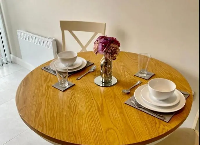 Erne Getaway No.5 Brand New 1 Bed Apartment